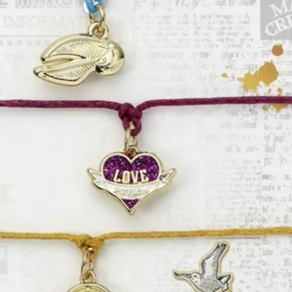 NWOT Harry Potter Love Potion Earrings and Bracelet - Picture 10 of 10